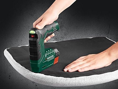 PARKSIDE Tacker na baterie | 4 V (1300 mAh) Li-Ion baterie elektrická sešívačka – včetně 1000 svorek | PAT 4 B2