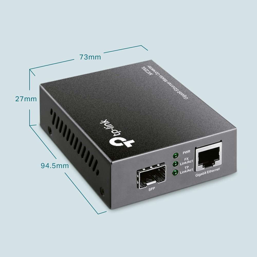 51voNtI447L._AC_SL1000_.jpg TP-Link MC220L Gigabit-Ethernet mediálny konvertor (802.3ab, 802.3z, Hot-Swap, až 0,55 km pre multimódové vlákna a 10 km pre vlákna s jednomódovým režimom), čierna metalíza, 1000 Mbit/s