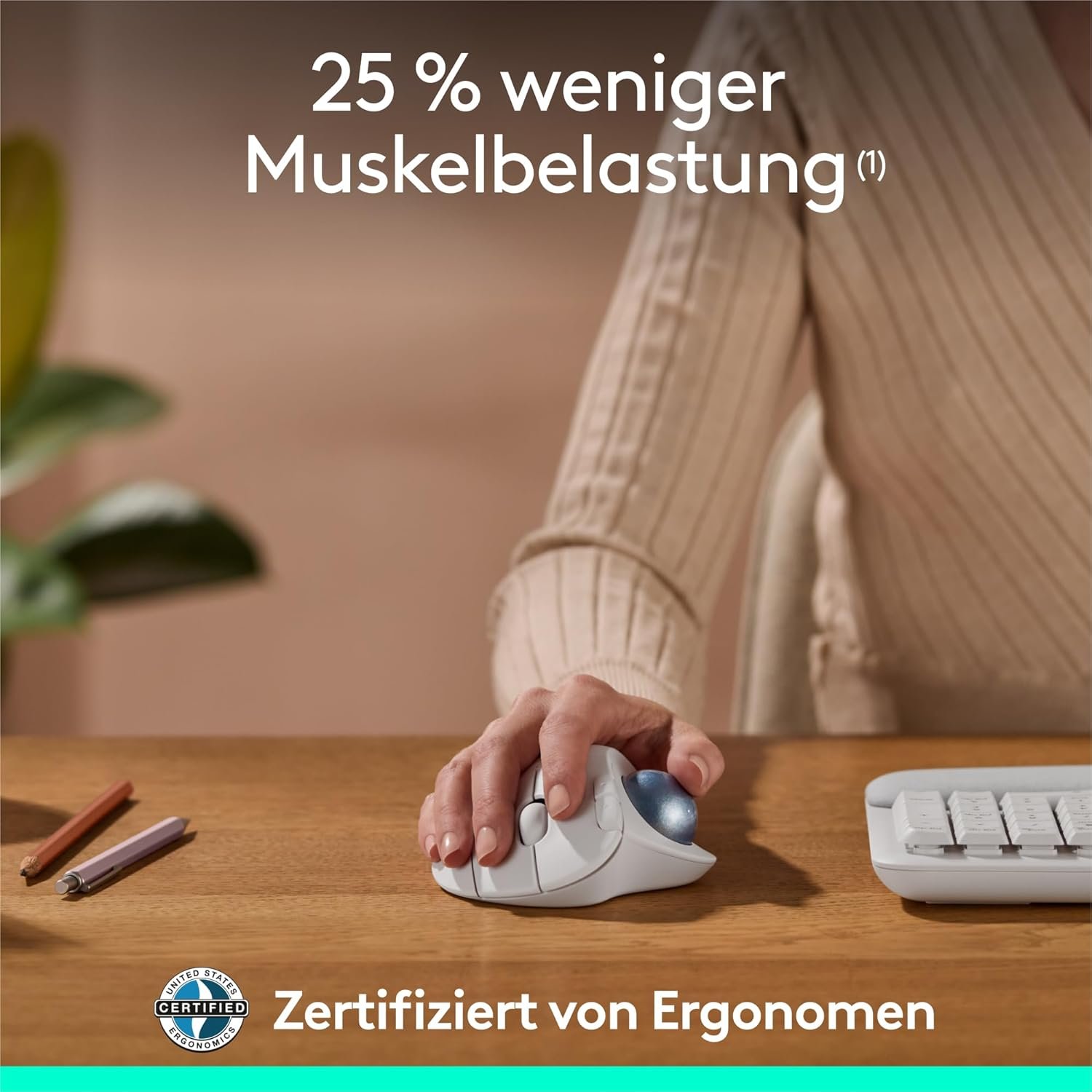 71u0CUdgTL._AC_SL1500_.jpg Bezdrôtová trackballová myš Logitech ERGO M575S, bezdrôtová ergonomická myš s Bluetooth a šifrovaným donglom, pohodlné ovládanie palcom, pre PC/Mac – biela