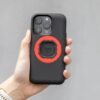 Quad Lock MAG puzdro na telefón iPhone 15 Pro s čiernym MAG krúžkom