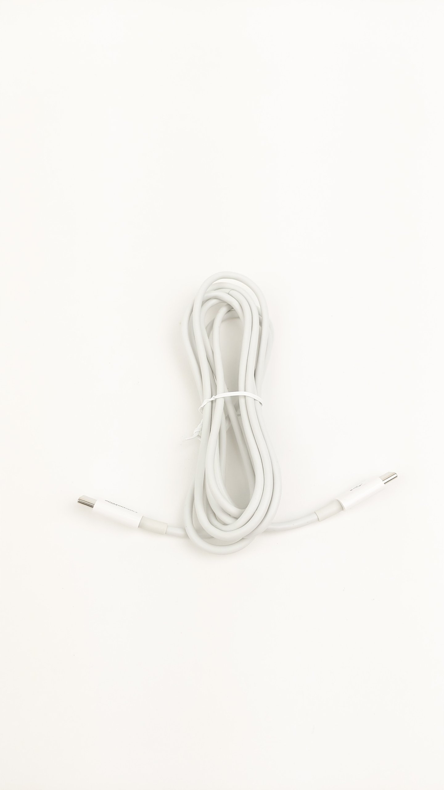AmazonBasics L6LUC026-CS-R kábel USB 1,8 m USB C Pánsky biely
