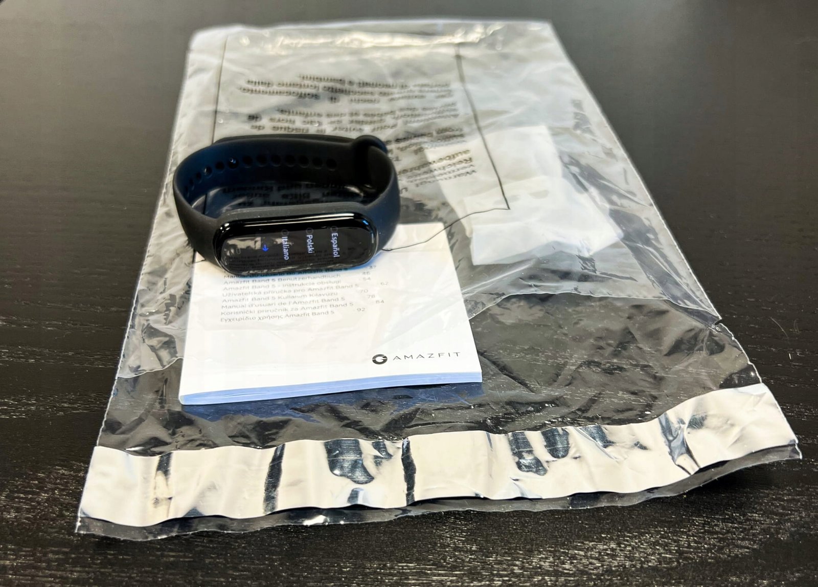 image-1529.jpeg Smartband Amazfit Band 5 čierny