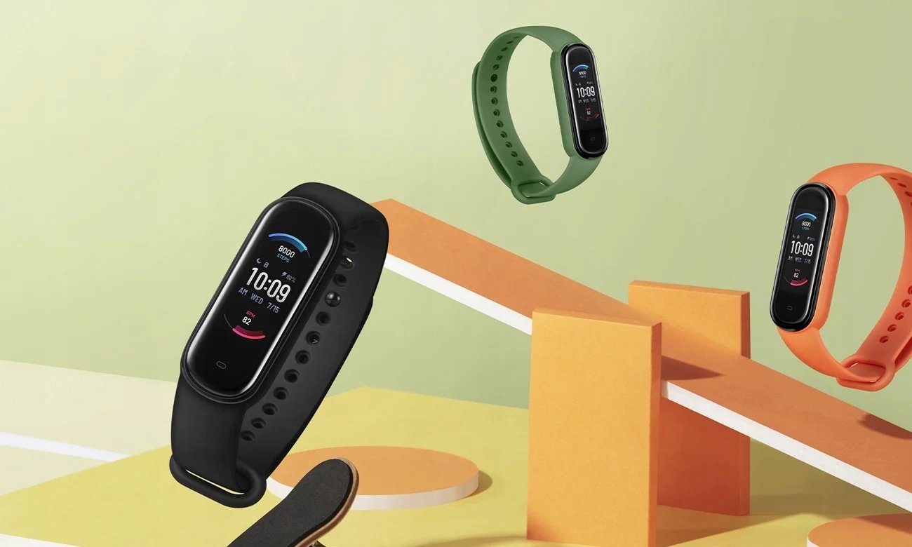 image-1532.jpeg Smartband Amazfit Band 5 čierny