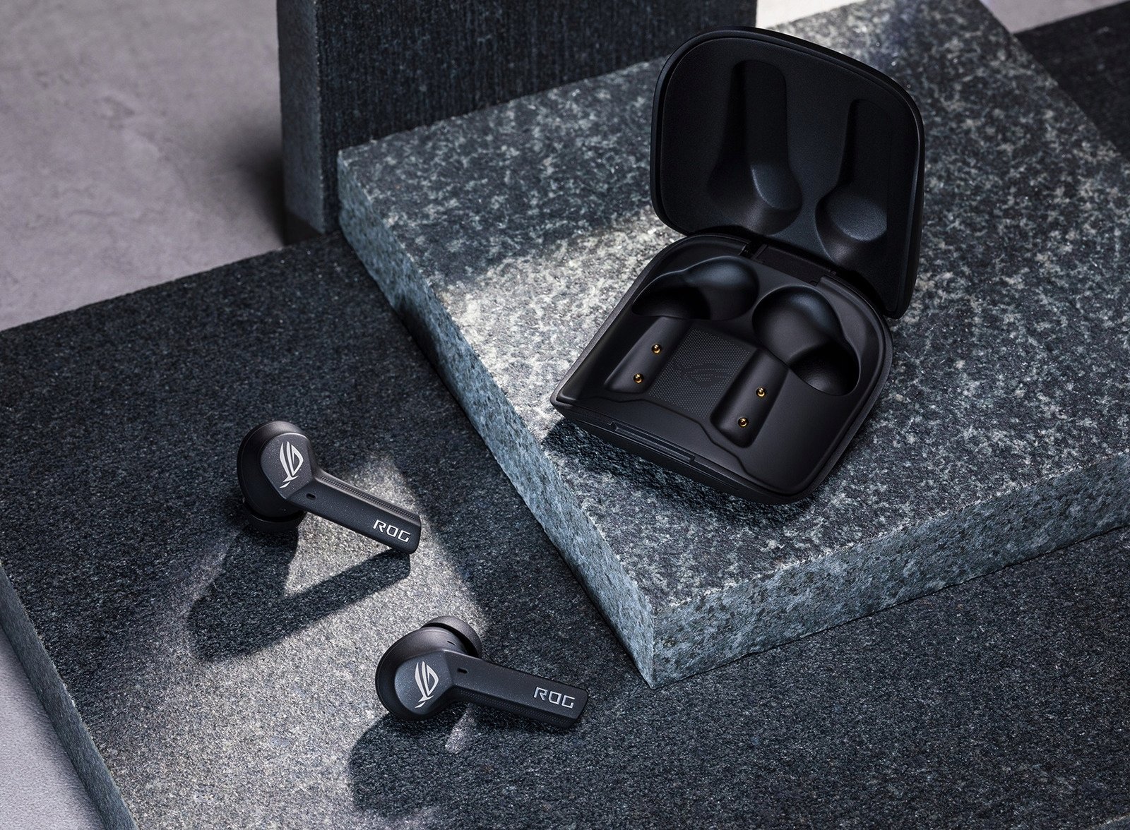 image-193.jpeg Bezdrôtové slúchadlá do uší Asus ROG Cetra True Wireless