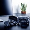 image-2182.jpeg Nabíjacia stanica pre ovládače PS4 Venom VS2732 čierna