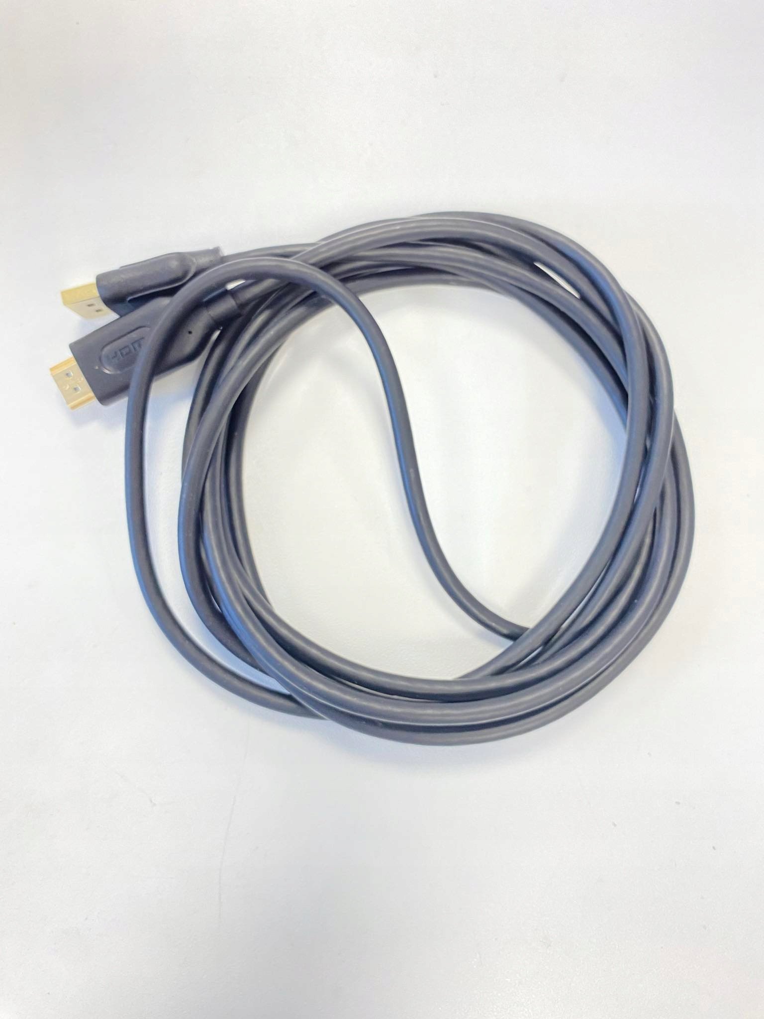 image-2440.jpeg Kábel DisplayPort-HDMI AmazonBasics B015OW3P1O 3 m