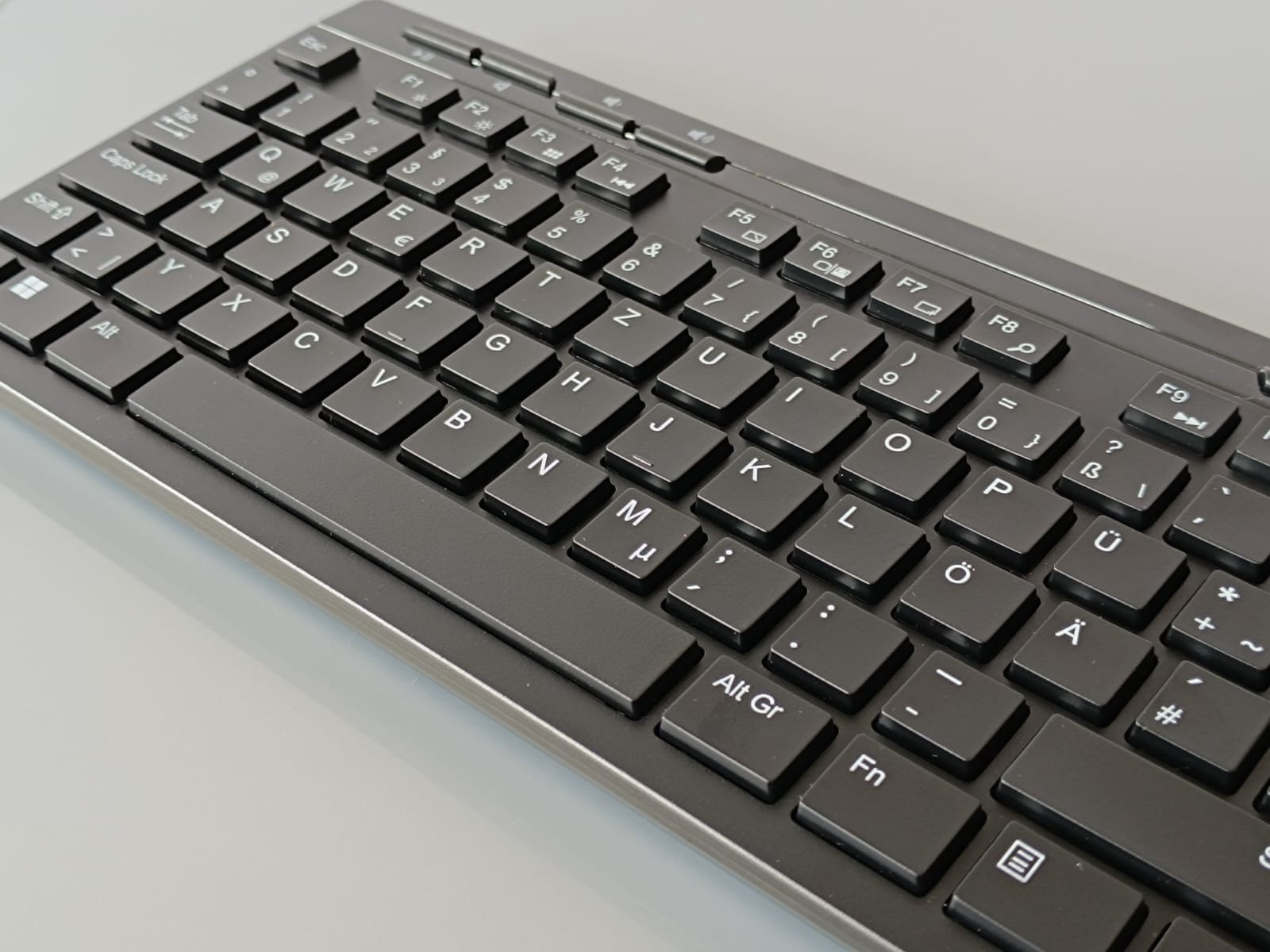 image-352.jpeg Sada klávesnice a myši Amazon, čierna