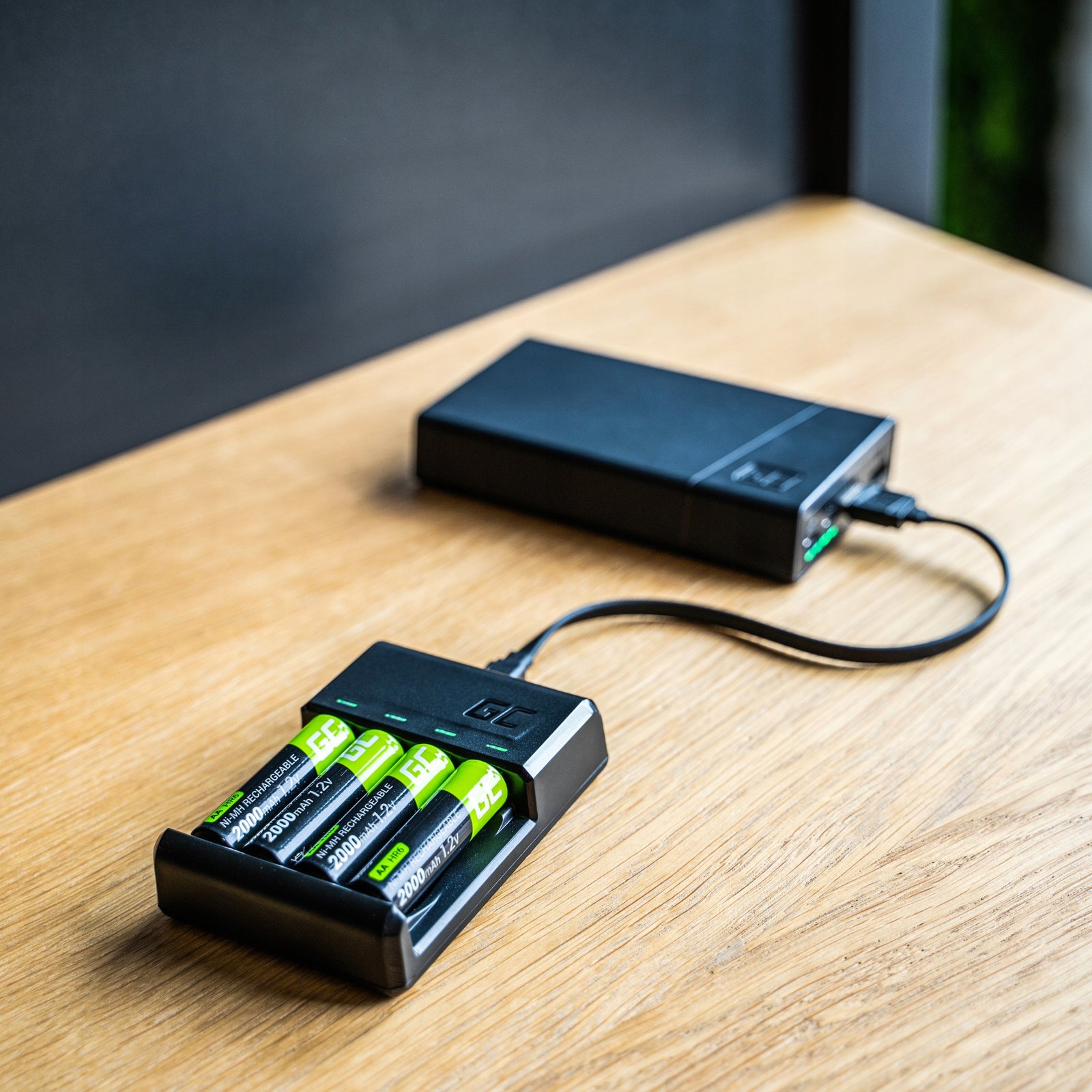 image-482.jpeg Nabíjačka Green Cell VitalCharger pre AA a AAA batérie