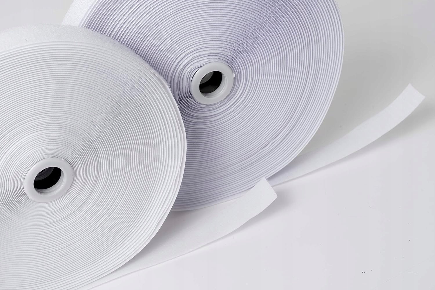 Suchý zips páska 25 m x 20 cm biela