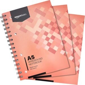 01-729.jpg Amazon Basics — špirálové zápisníky A5 po 100 listov balenie 3 kusy