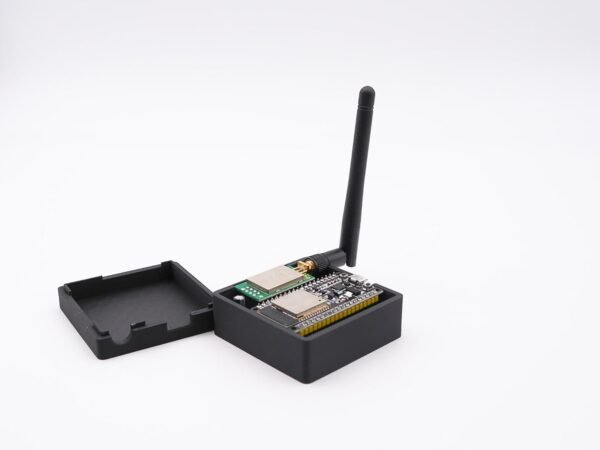 02-48.jpg OpenDTU — USB brána na čítanie údajov z meničov Hoymiles HM čierna