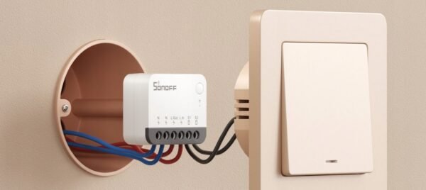 0fe51c004fa2911aaca35a8c4594.jpg Inteligentný ZigBee vypínač Sonoff ZBMINIR2