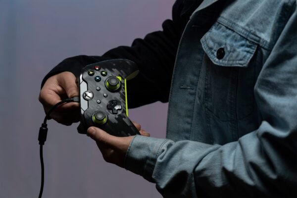 PDP Xbox Ovládač drôtový Electric Carbon