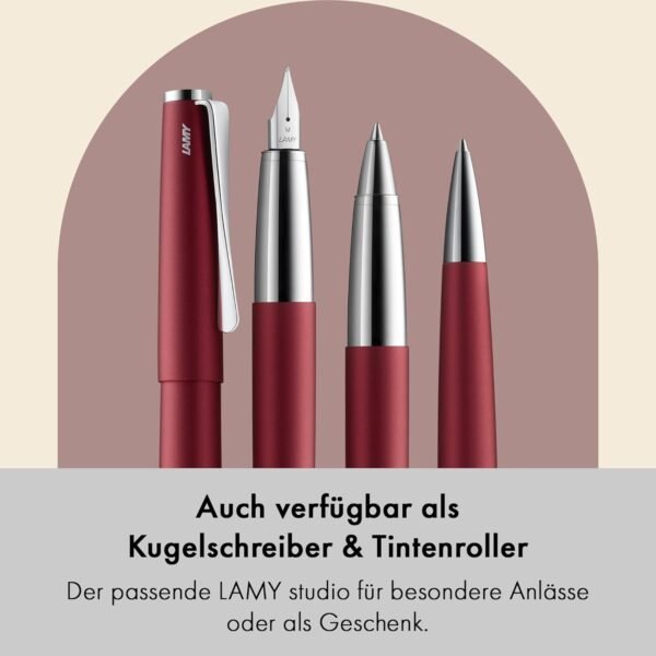 71M8h-uJnVL._AC_SL1500_.jpg Plniace pero Lamy Studio Royalred – univerzálne plniace pero v elegantnom celokovovom tele – s klipom v tvare vrtule a oceľovým hrotom so šírkou čiaru M – vrátane atramentovej náplne T 10 modrej farby