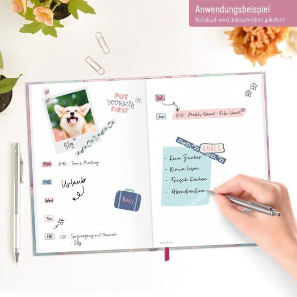 71ZgUrLYPIL._AC_SL1500_.jpg Zápisník paper&you A5+ s linkami a gumičkou „Silky Pink“, 156 strán, 78 listov – ako denník, diár, zošit na poznámky – udržateľný a šetrný k životnému prostrediu