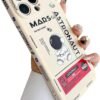Yonds Queen — mäkký kryt na iPhone 11 Pro s kresleným motívom astronauta a nápisom Mars biely