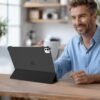 ProCase — puzdro so stojanom a priesvitným chrbtom na iPad Pro 13 M4/M5 čierne